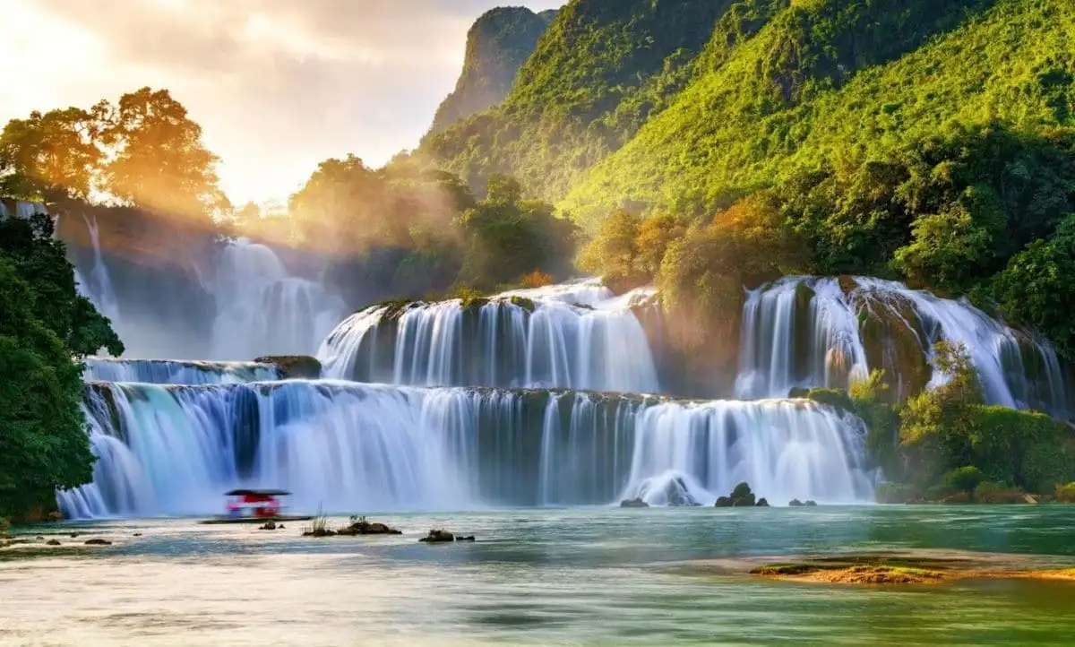 WONDERFUL BAN GIOC WATERFALL – FROM HA NOI (2D1N)